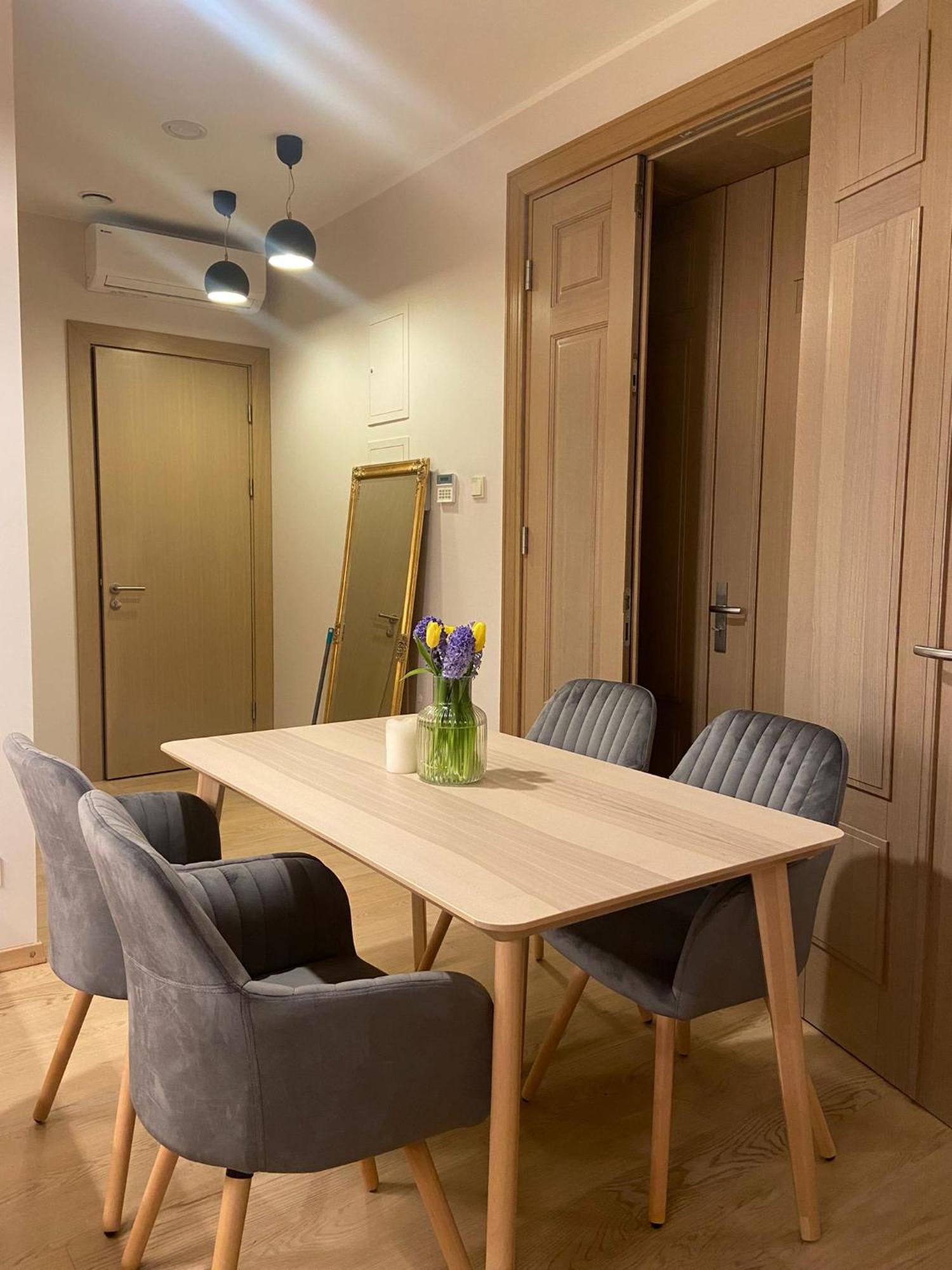 3 Bedroom Apartment In The Old/T Riga Esterno foto